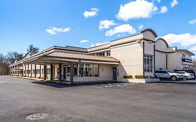 Days Inn By Wyndham Albany Suny