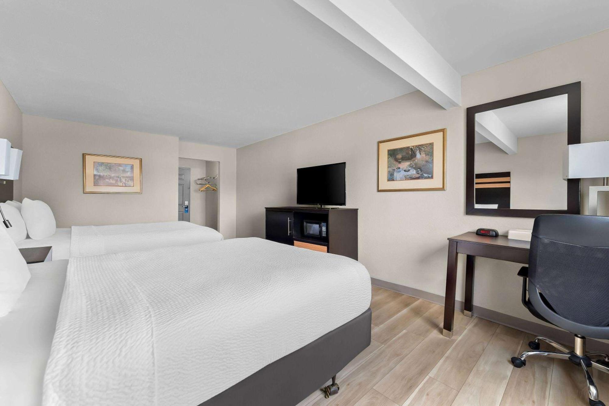 Days Inn By Wyndham Albany Suny Extérieur photo